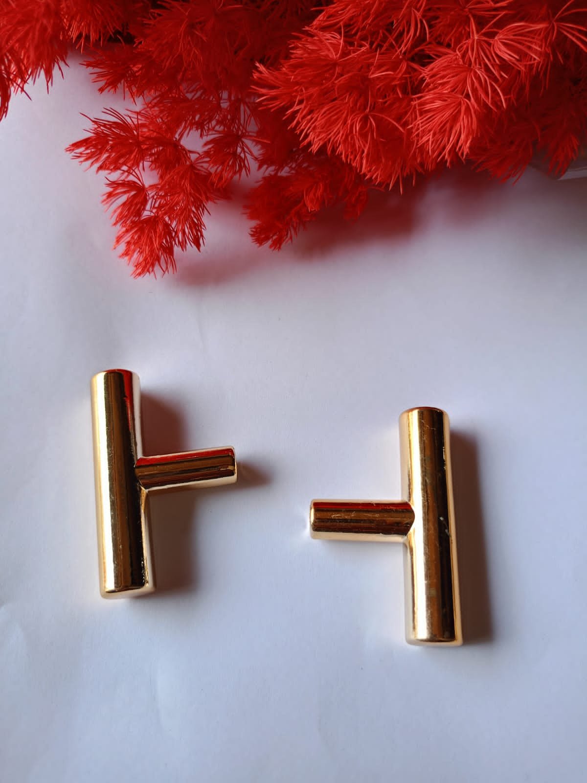 WhatsApp Image 2024-10-15 at 6.15.37 PM (1) Tee Handle Gold Ee/ Min.Qty-12 Pcs - Image 1