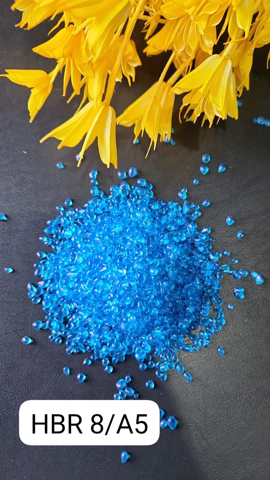 WhatsApp Image 2024-10-19 at 3.07.37 PM GLASS STONE LIGHT BLUE QTY – MIN 12 PKT - Image 1