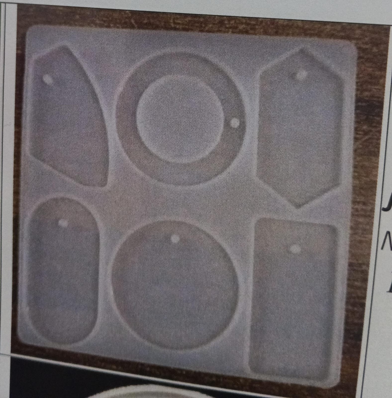 WhatsApp Image 2025-07-09 at 3.21.26 PM 6 pcs tag mould min qty12pcs..JO. - Image 1