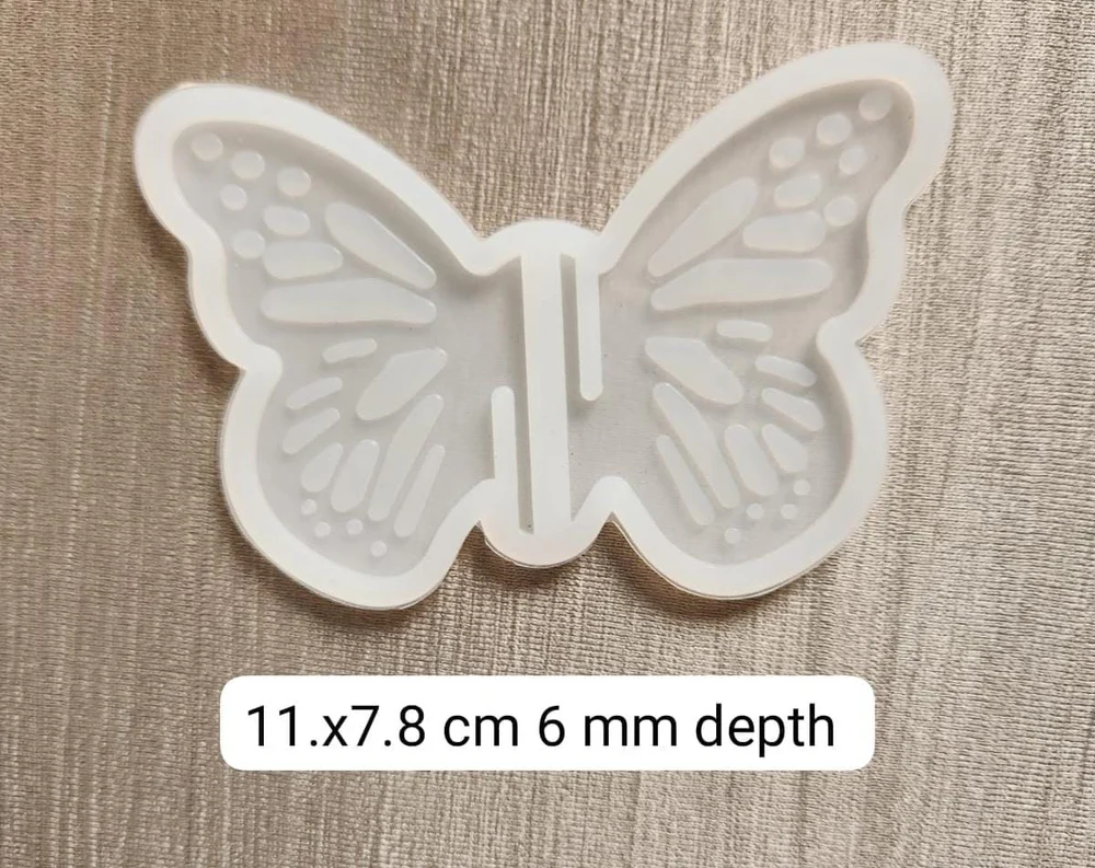 butterfly mould 1 Butterfly mould 11x7.8cm 6mm depth min qty 12pcs..NE. - Image 1