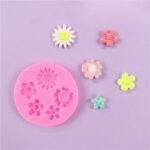 Pink 5 cavity flower mould size-6.5*6.5cm 29 grm