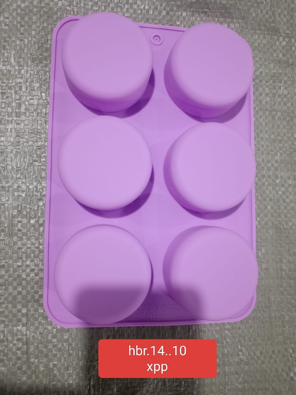 HBR35A-11 6 cavity Round mould HBR35A-11 6 Cavity Round mould - Image 1