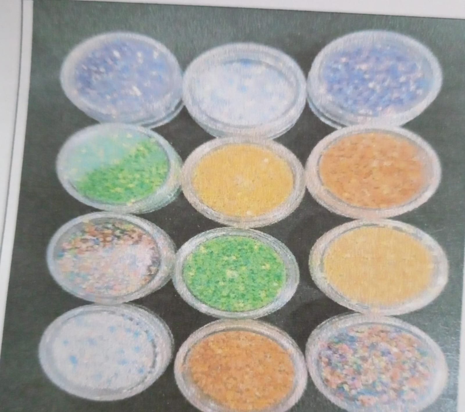WhatsApp Image 2024-11-21 at 1.00.22 PM Round gliter QTY-min 12 pcs - Image 1