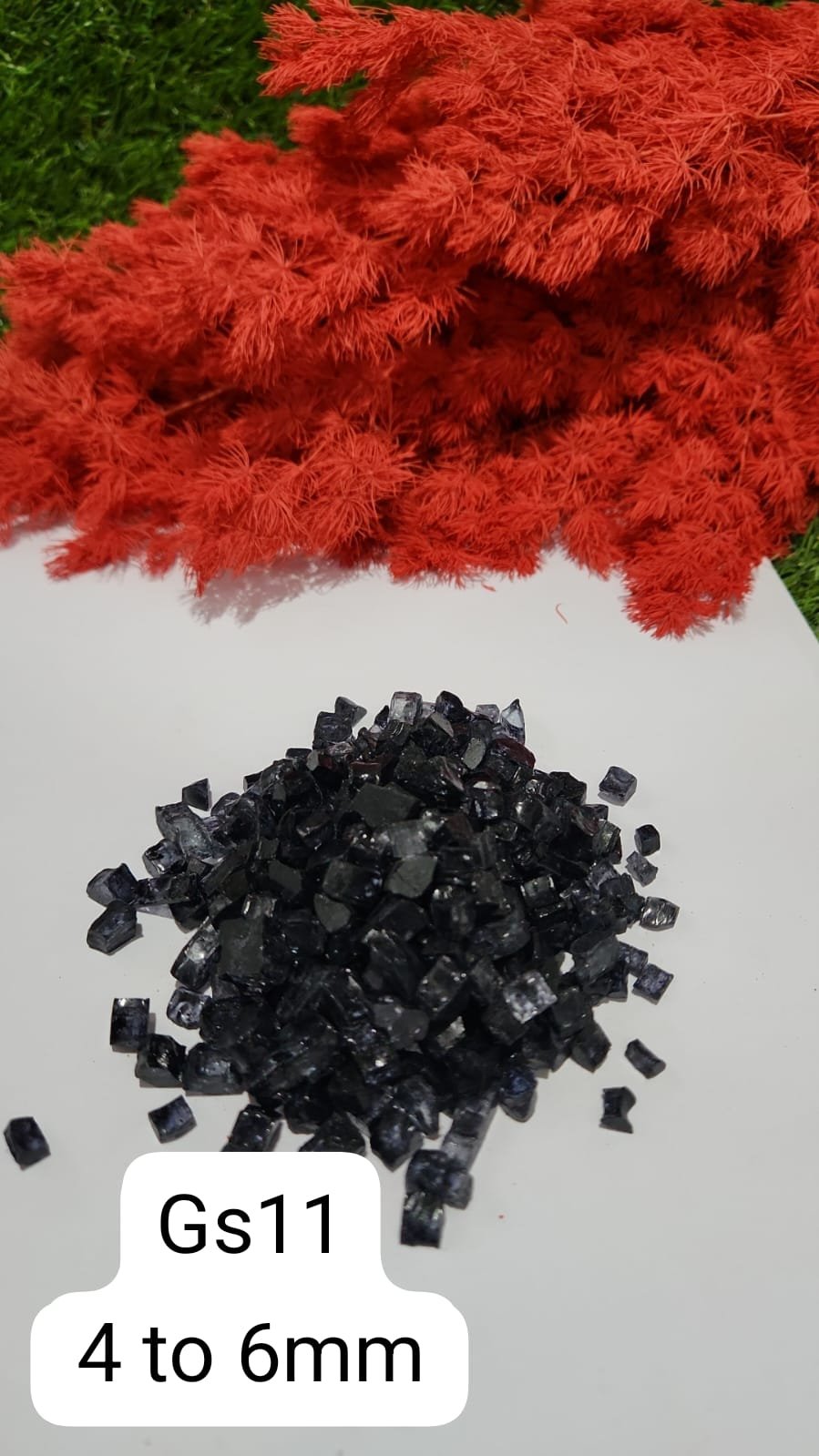 WhatsApp Image 2024-11-25 at 5.22.59 PM Glass stone Black 4 to 6mm 1kg bag - Image 1