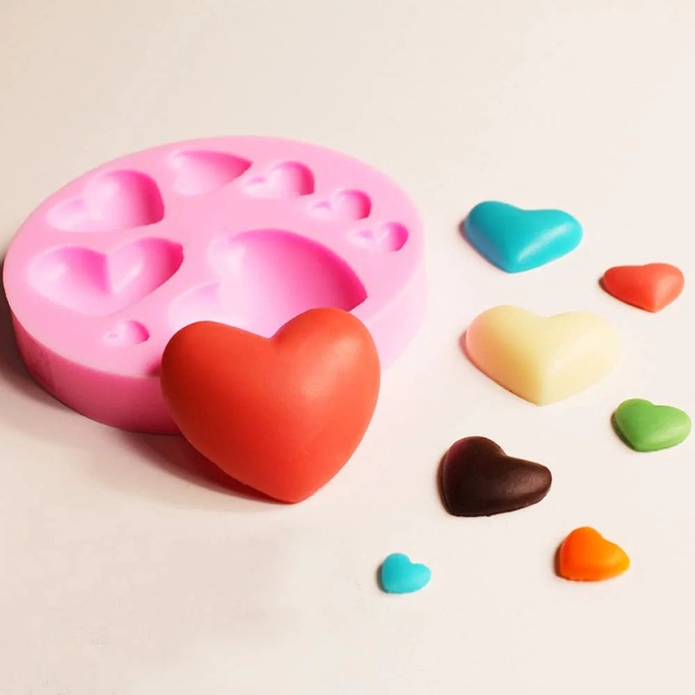 image - 2026-03-28T155424.028 8 Cavity pink heart mould size-7.8*7.8cm 57 grm - Image 1