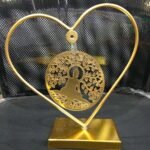 METAL HEART STAND 8 "INCH