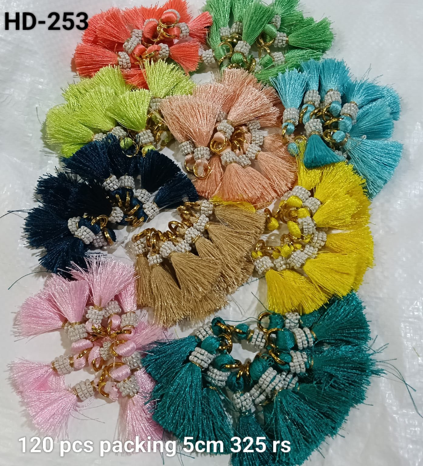 WhatsApp Image 2025-08-05 at 11.58.30 AM mix tussle 120 pcs packing 5 CM - Image 1