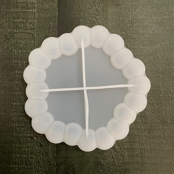 WhatsApp Image 2025-10-08 at 3.03.22 PM (1) SRN362 5"Hexagone bubble dish mould - Image 1