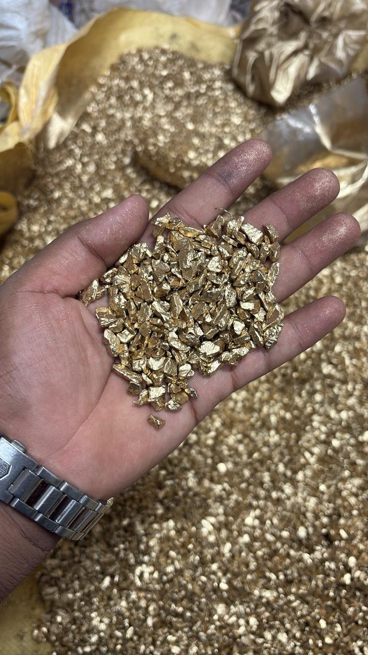 WhatsApp Image 2025-12-27 at 5.19.39 PM GS15 Gold nuget stone 1 KG PACKING - Image 1