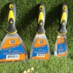 HBR22-69 Putty knife 3"