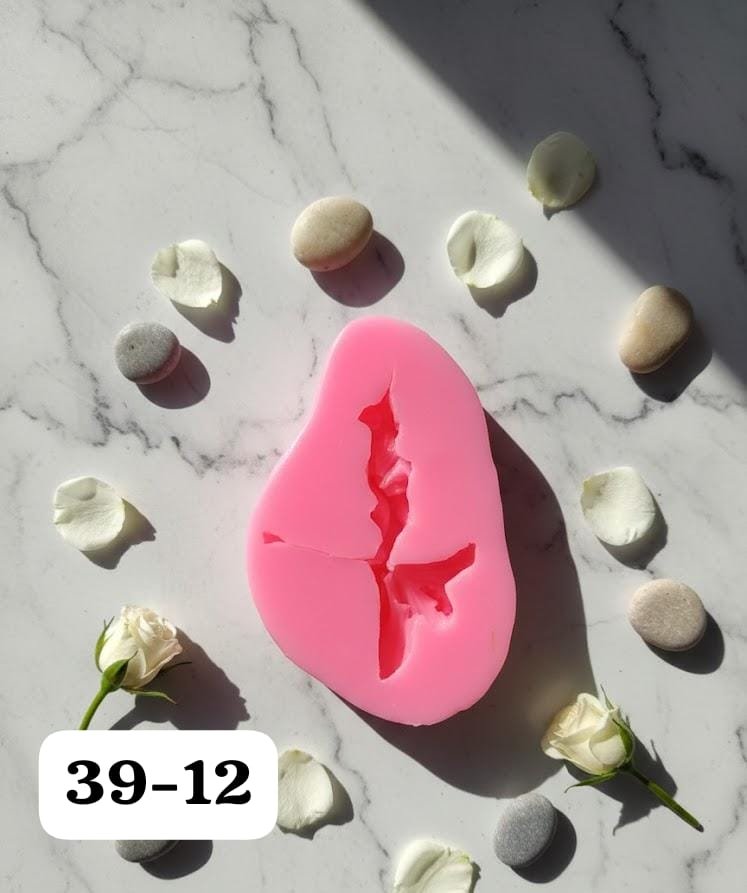 WhatsApp Image 2026-01-28 at 12.54.18 PM (1) flower pink mould 137 grm - Image 1