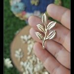 HD213 Metal leaf Gold Small